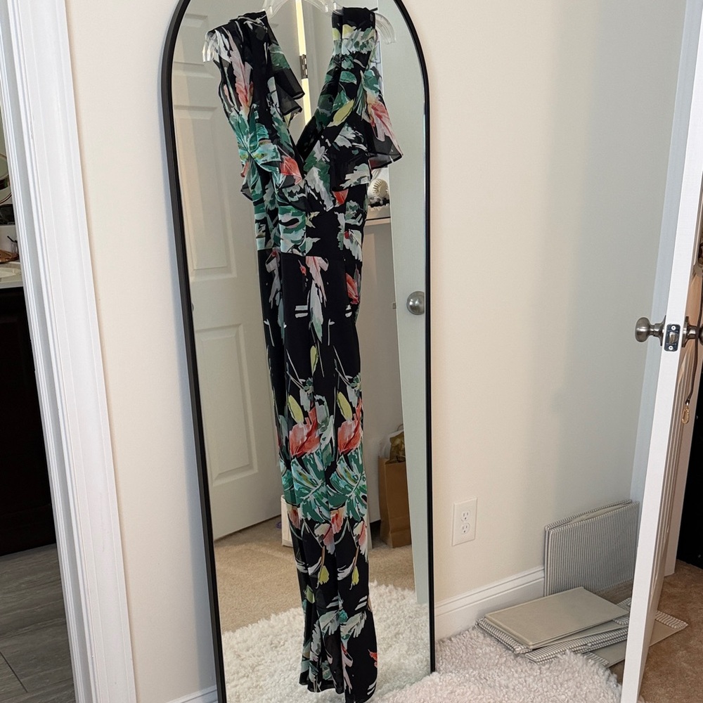 Floral Ruffled V-Neck Jumpsuit in Black
